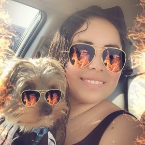 Meet your Posher, Cristy